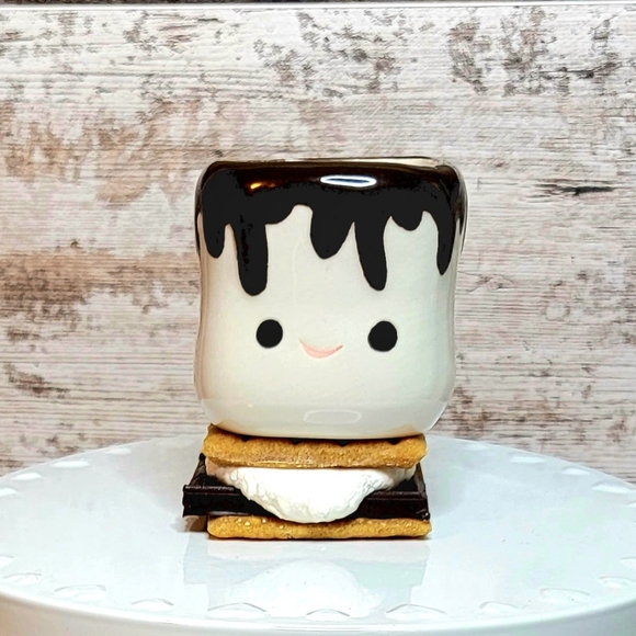 Set of Two 2.75 Ceramic Marshmallow Mugs for Tiered Trays - Picture 2 of 3